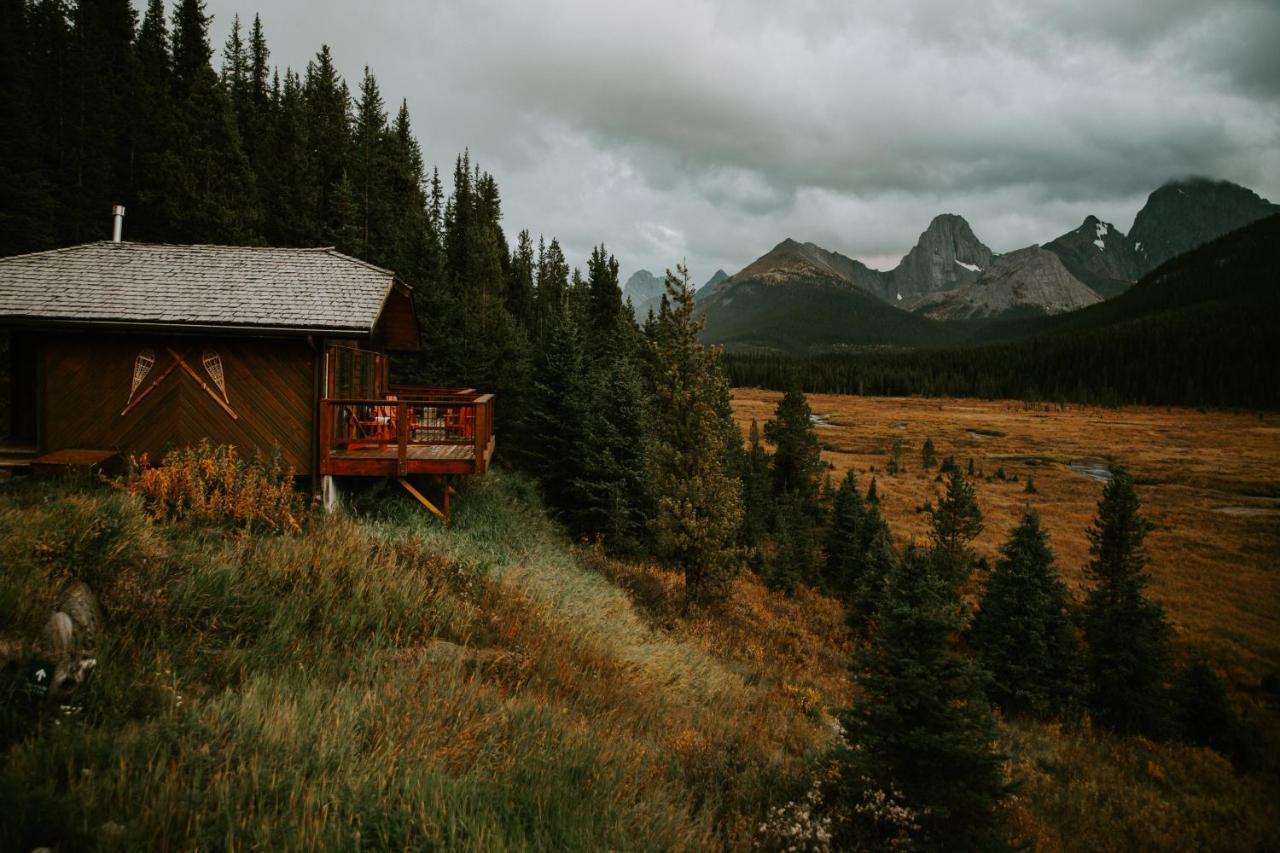 Mount Engadine Lodge Kananaskis ภายนอก รูปภาพ