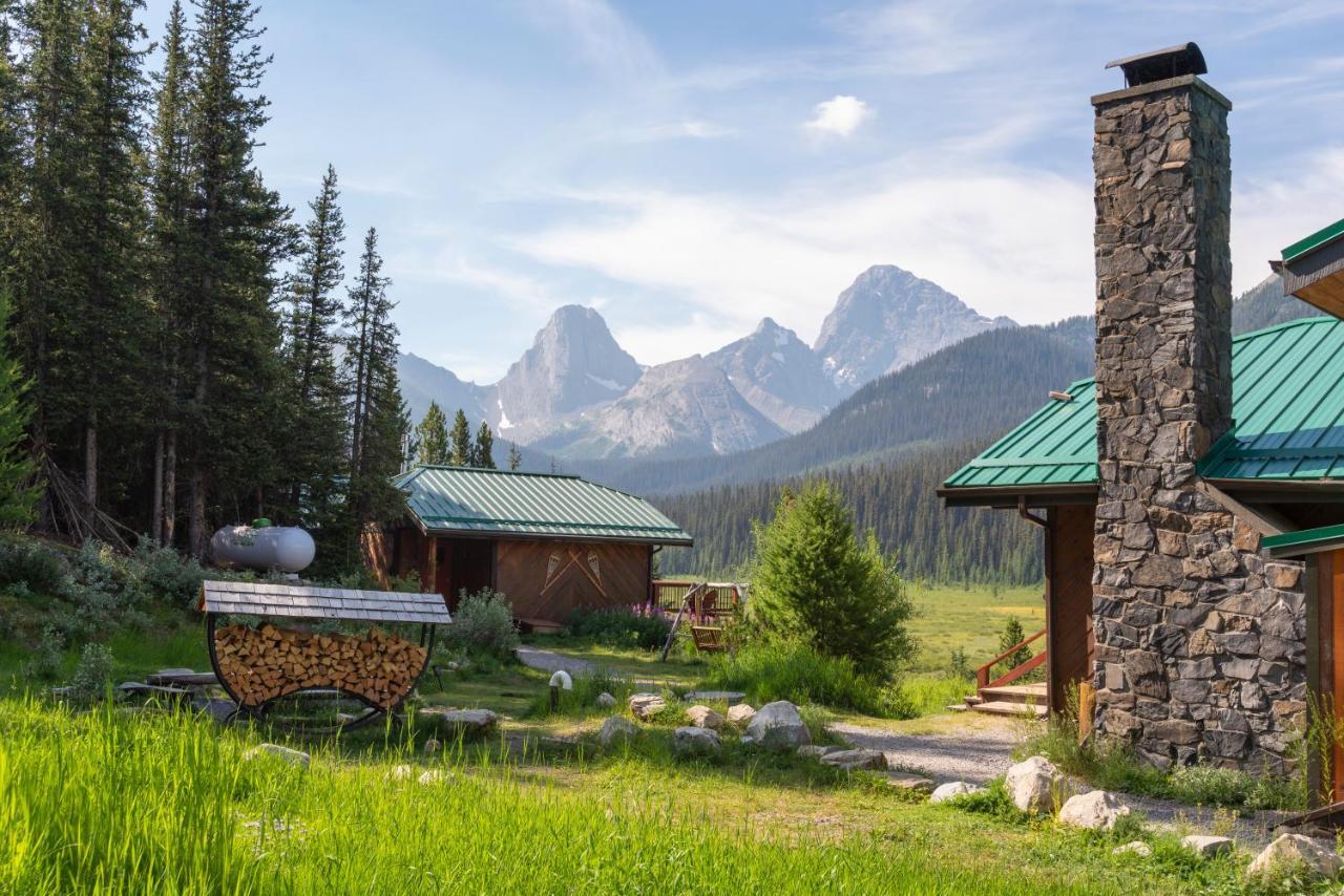 Mount Engadine Lodge Kananaskis ภายนอก รูปภาพ