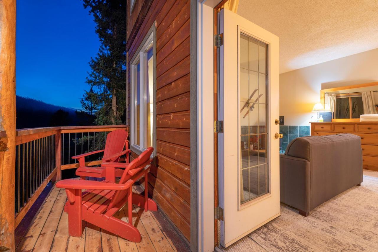Mount Engadine Lodge Kananaskis ภายนอก รูปภาพ