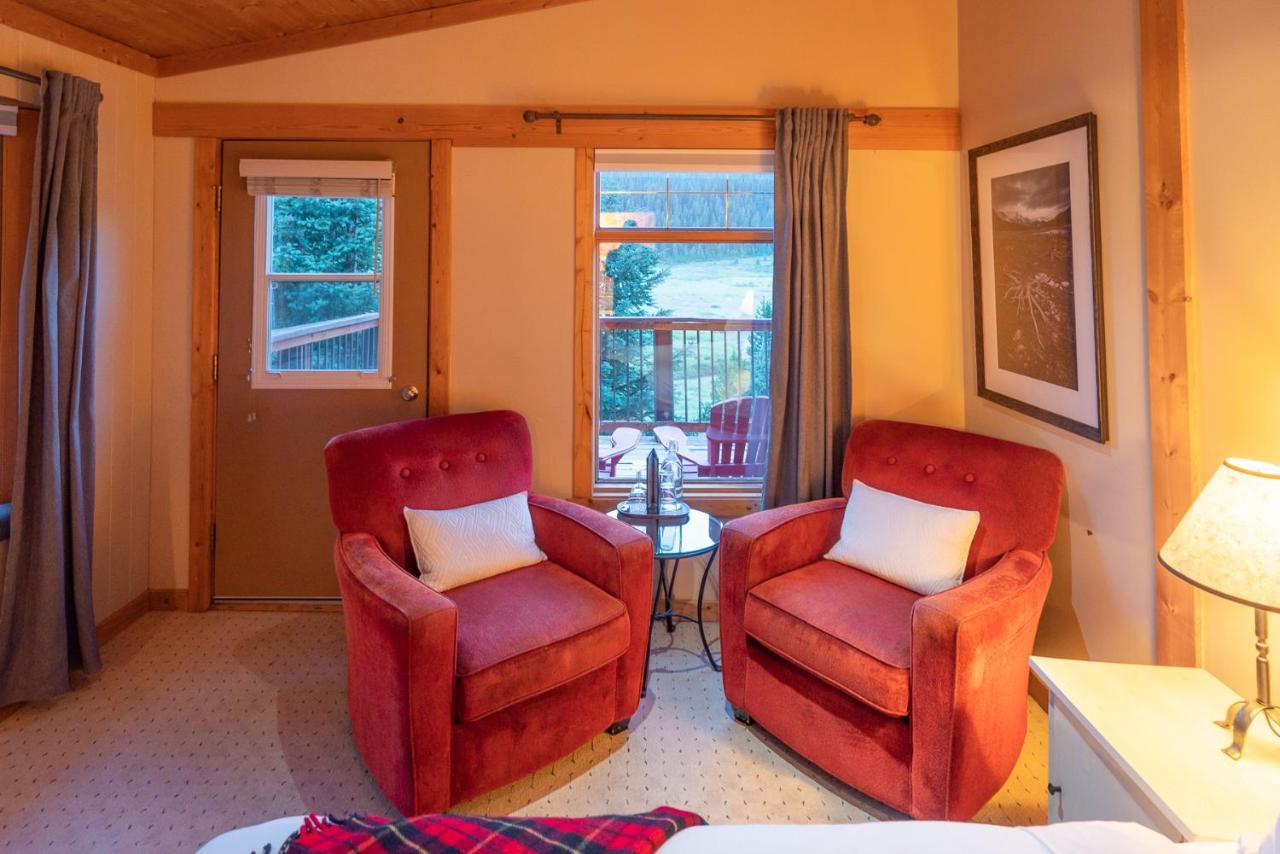 Mount Engadine Lodge Kananaskis ภายนอก รูปภาพ