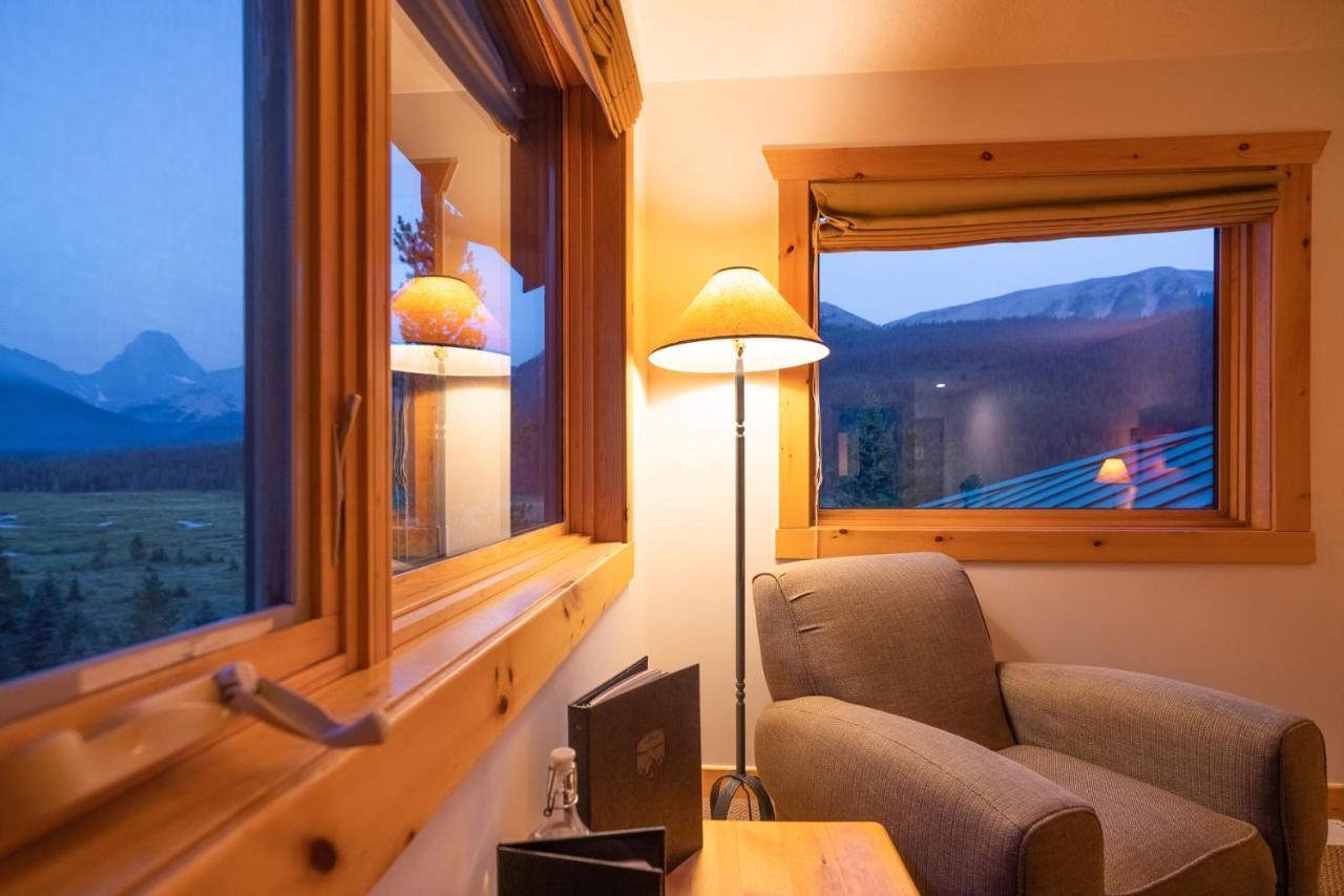Mount Engadine Lodge Kananaskis ภายนอก รูปภาพ