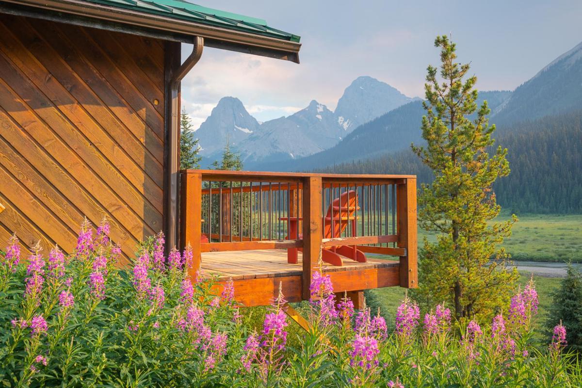 Mount Engadine Lodge Kananaskis ภายนอก รูปภาพ