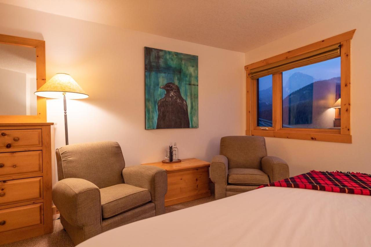 Mount Engadine Lodge Kananaskis ภายนอก รูปภาพ