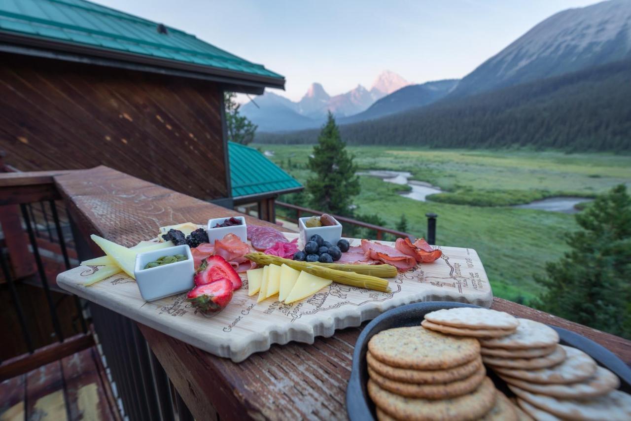 Mount Engadine Lodge Kananaskis ภายนอก รูปภาพ