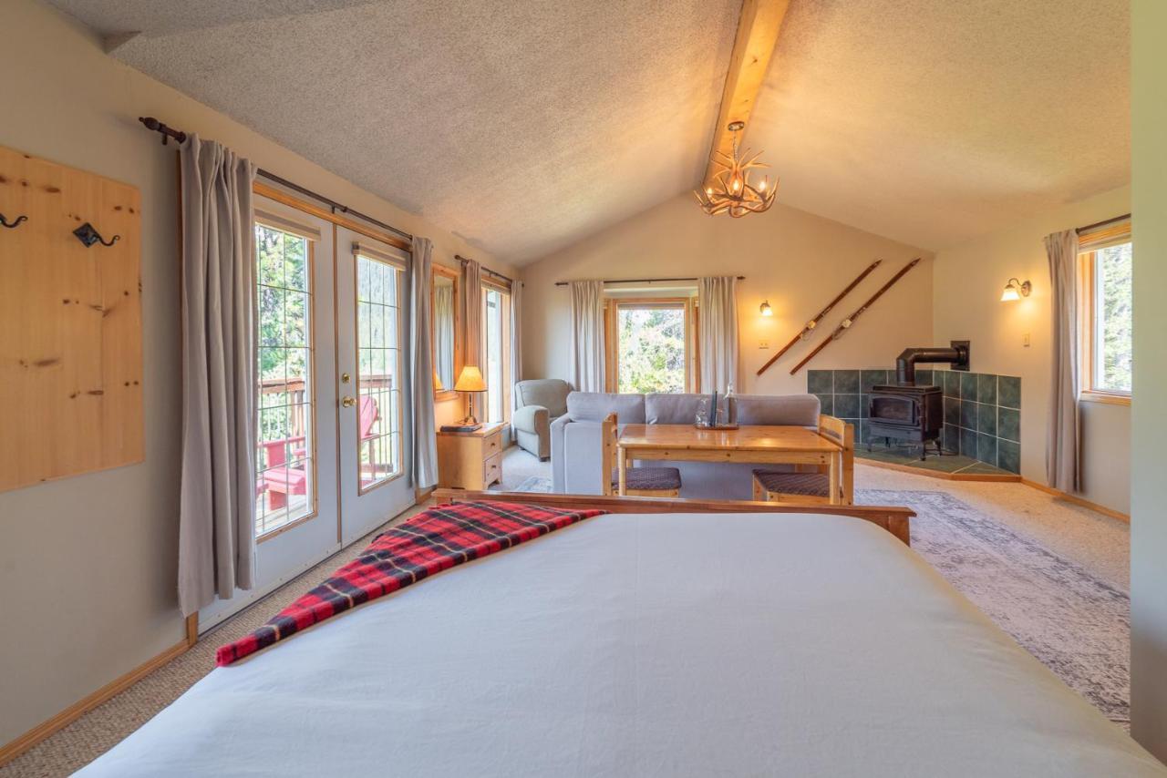 Mount Engadine Lodge Kananaskis ภายนอก รูปภาพ