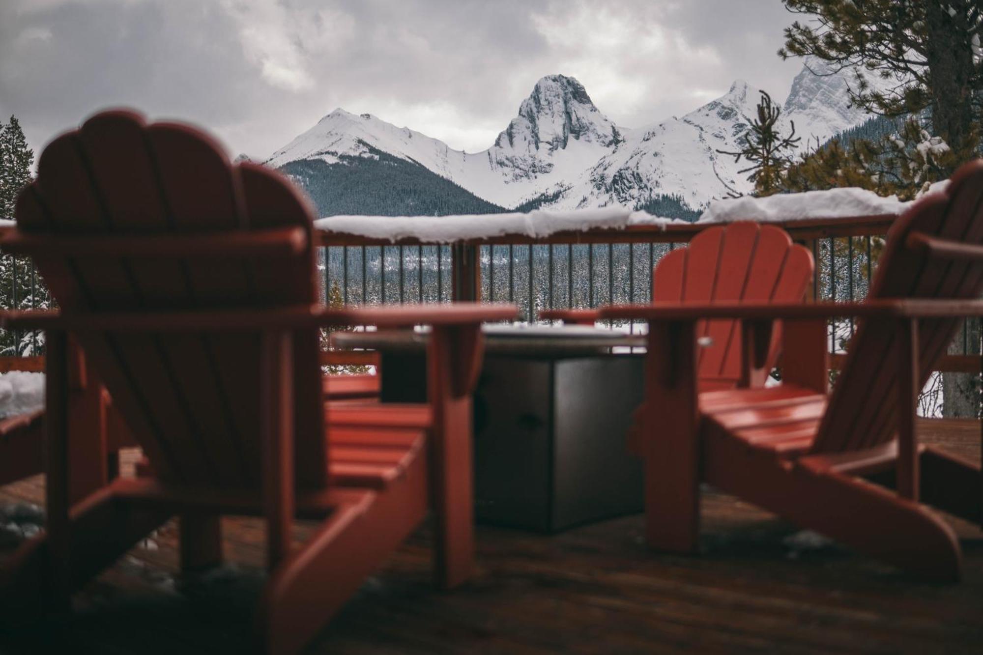 Mount Engadine Lodge Kananaskis ภายนอก รูปภาพ